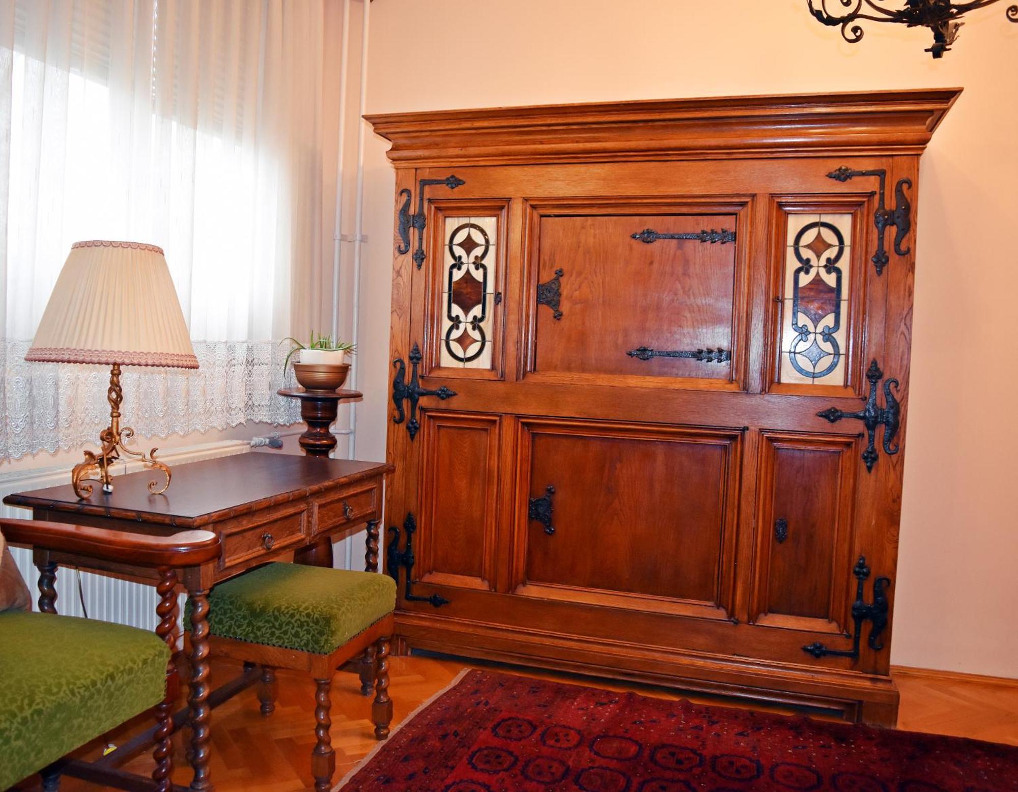 Belvarosi Classic Apartman 85 Square Meters Szombathely Luaran gambar